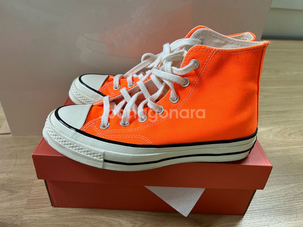 컨버스 척테일러 시즈널 형광 오렌지 240--3