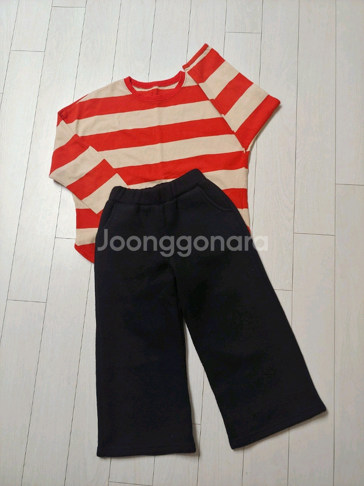 여아 130사이즈 정도 세트 판매(반값택포8000원)--0