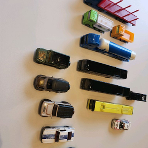 마조렛, 시쿠 다이캐스트 자동차