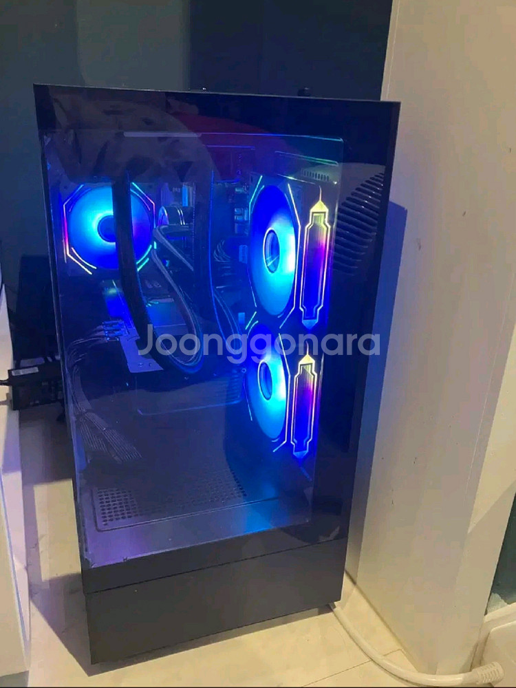 컴퓨터 본체 고사양 7800X3D RX9070--1