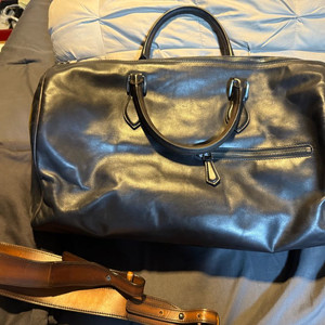 벨루티 주르 오프 레더 트래블백(여행가방)