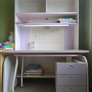 일룸 책상 시디즈링고의자 일괄판매