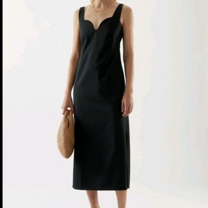 코스 cos 슬리브리스 플루이드 울믹스 드레스 38