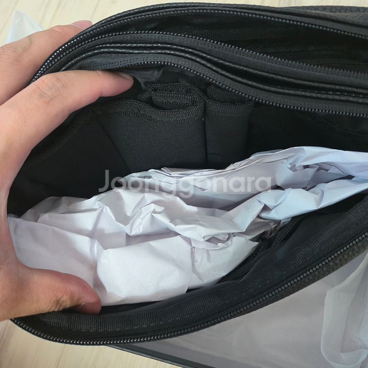 어뉴 파우치 블랙 정품 새상품--3