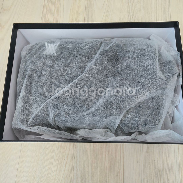 어뉴 파우치 블랙 정품 새상품--5