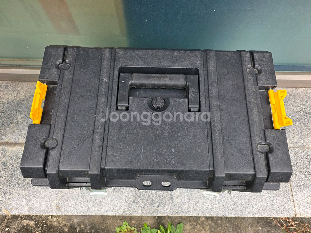 디월트 터프 DS400공구함--1