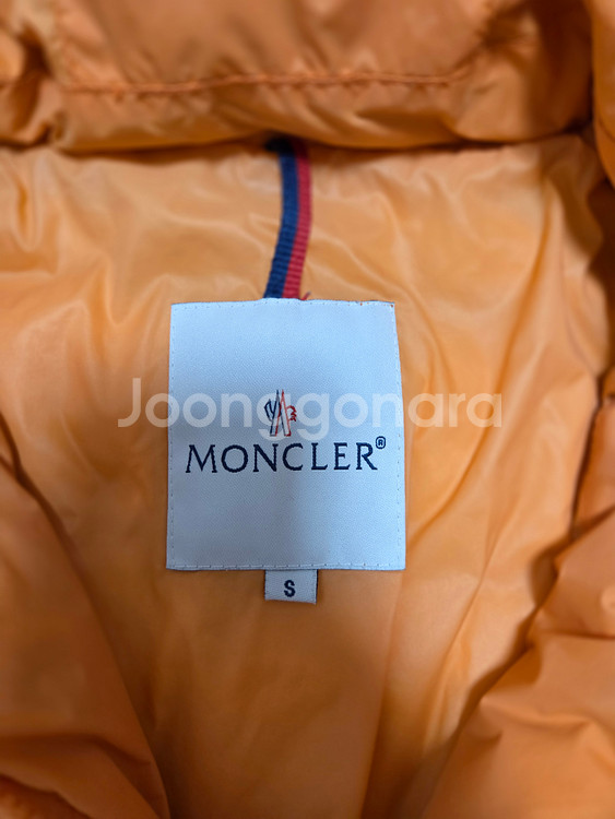 몽클레어 여성 다운 패딩--3