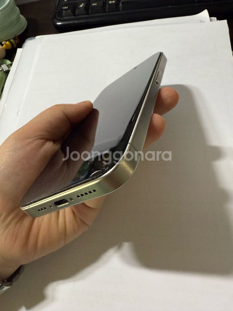 아이폰15 프로 실버--9