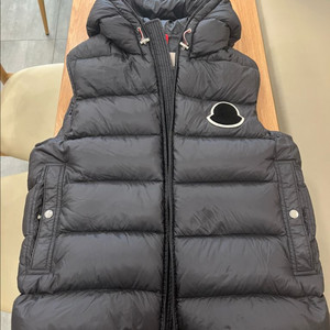 [백화점판] (4) 몽클레어 패딩조끼