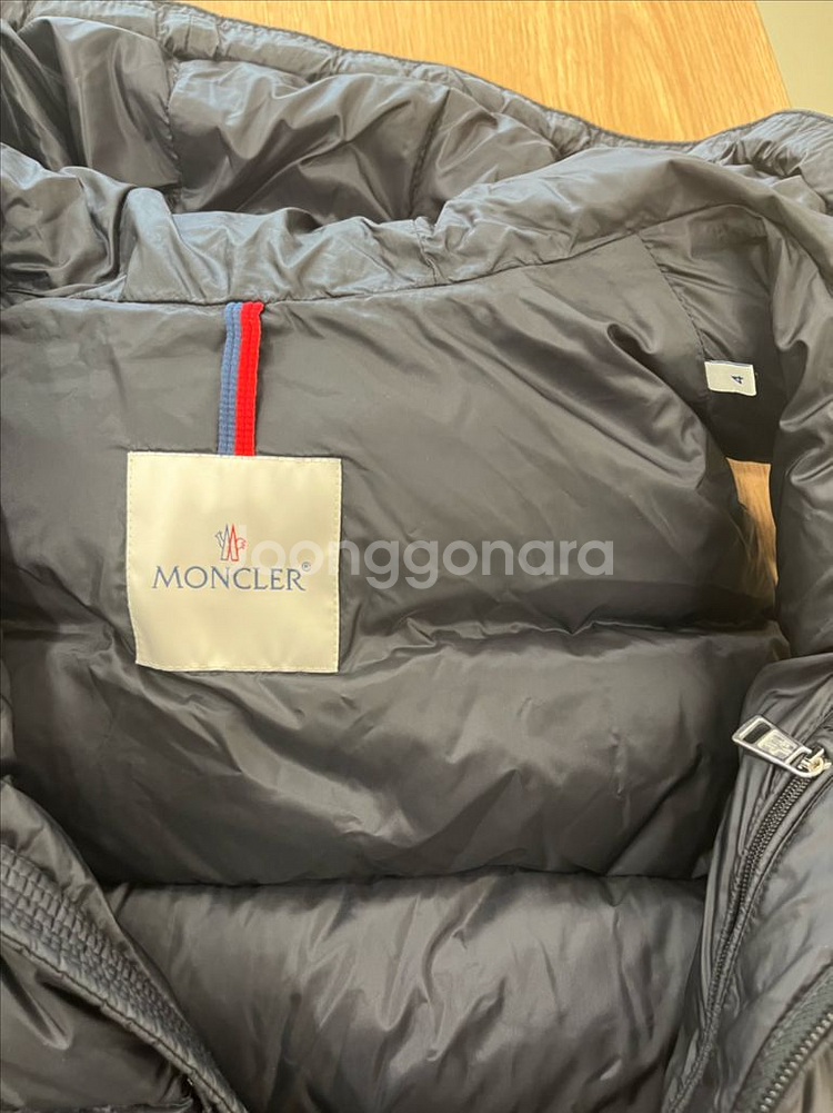 [백화점판] (4) 몽클레어 패딩조끼--1