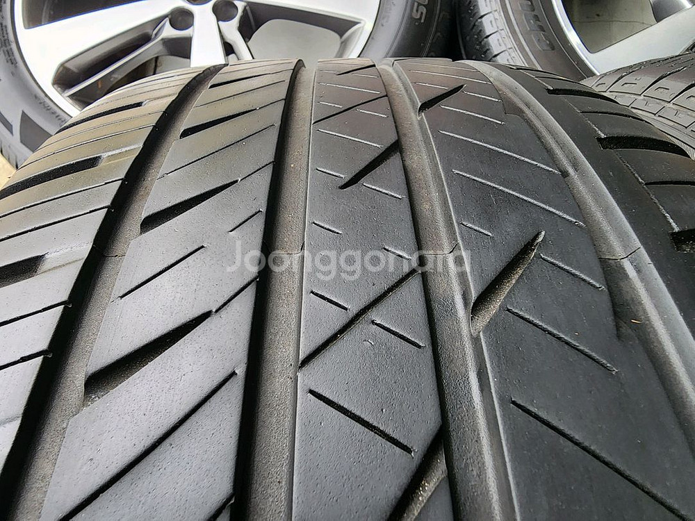 제네시스 GV80 20인치 휠타이어, 265 50 20--8