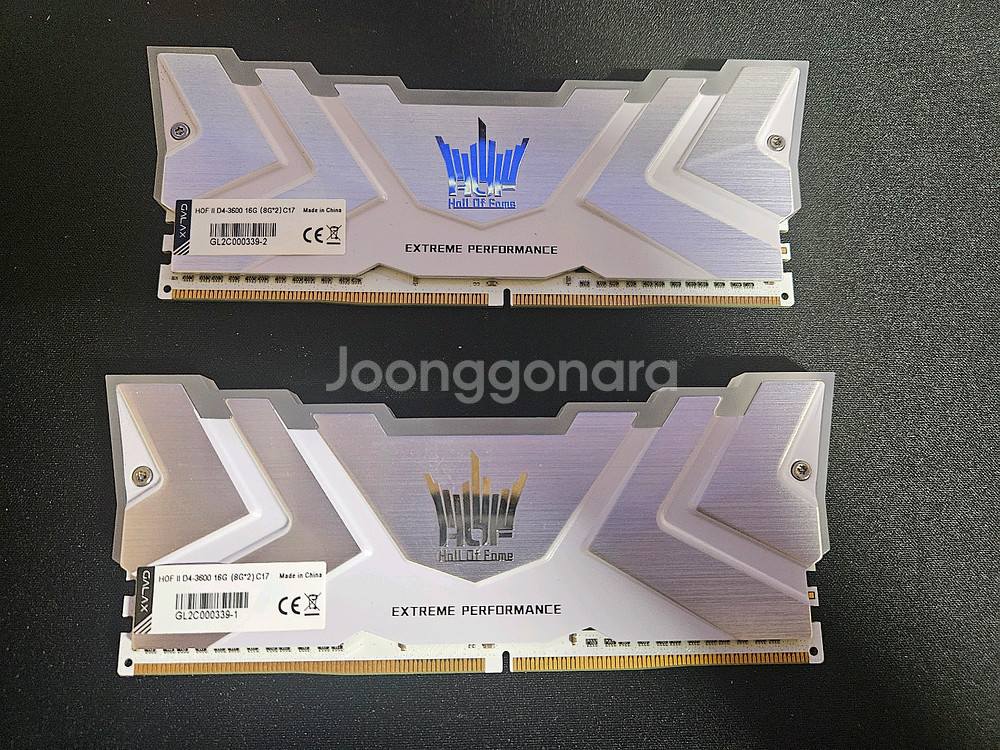 DDR4 3600클럭 16g 한정판 갤럭시 화이트램--1