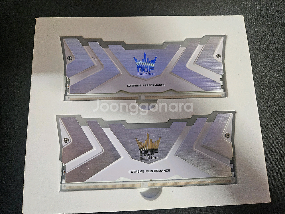 DDR4 3600클럭 16g 한정판 갤럭시 화이트램--2