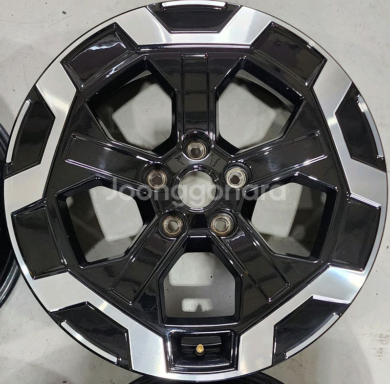 싼타페 mx5 가솔린 18인치 휠, 싼타페 18인치 휠--2