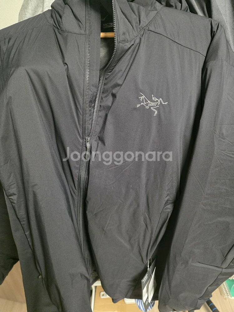 아크테릭스 25fw 아톰후디 블랙 XL 새상품 판매--0