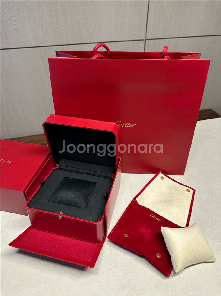 정품)까르띠에 시계박스+파우치(쿠션)+쇼핑백--0