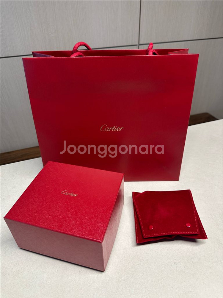 정품)까르띠에 시계박스+파우치(쿠션)+쇼핑백--1