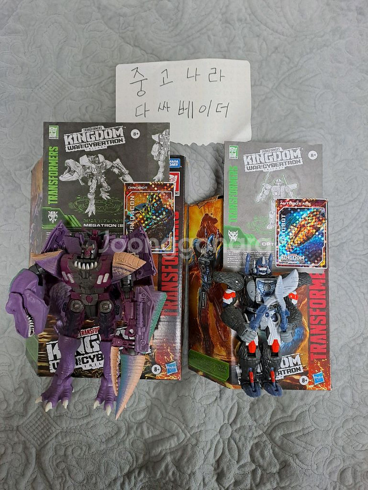 트랜스포머 킹덤 메가트론, 옵티머스 피규어--0