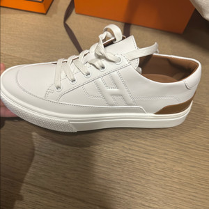 에르메스여성스니커