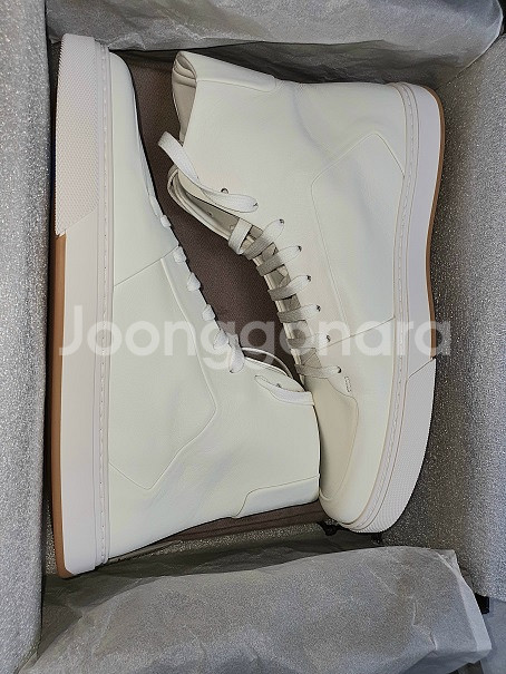 보테가베네타 / 하이탑(화이트) / 43.5 44--0