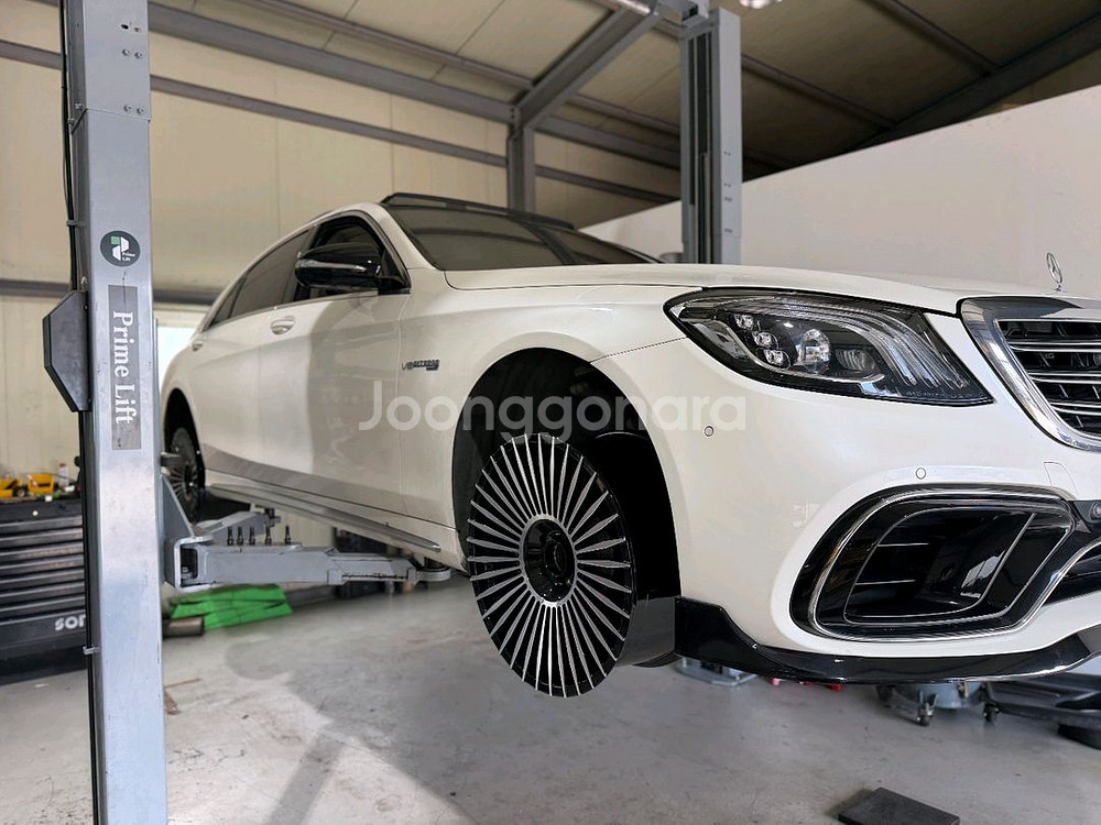 21인치 10j45 휠 판매합니다.--1