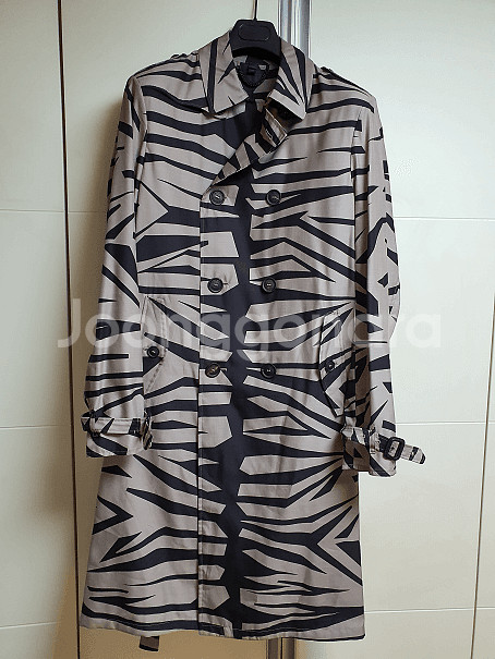 버버리프로섬 / 지브라 트렌치코트 / 50--0