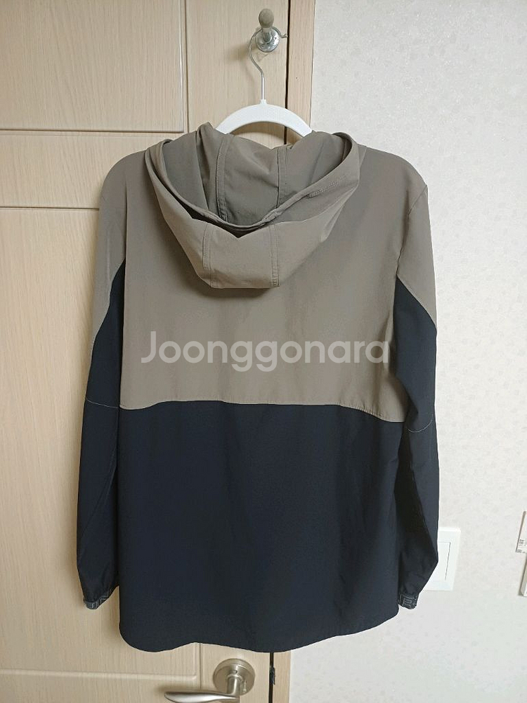 언더아머 바랑막이 L--1