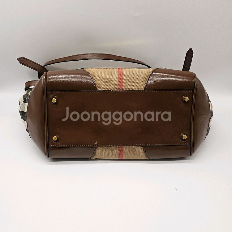 정품 버버리 캔버스 캔더버리 숄더백--6