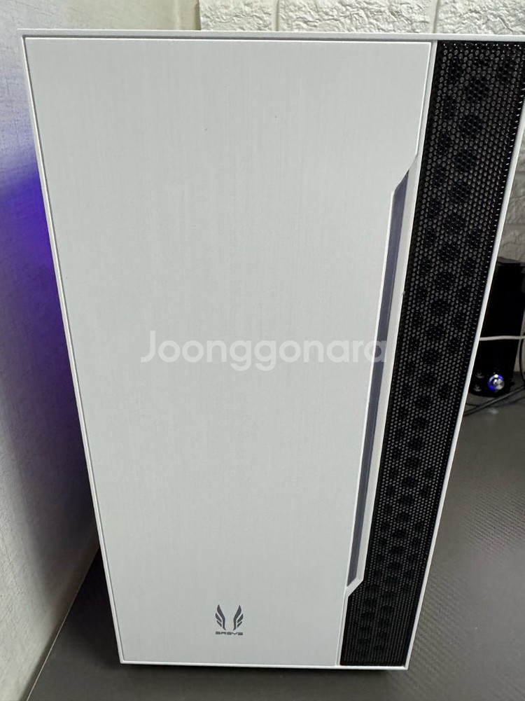 i7 8700반본체팝니다--1