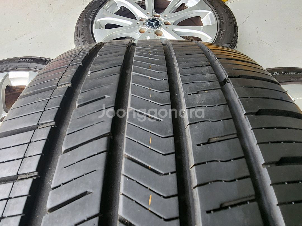 벤츠 W213 E클래스 익스클루시브 18인치 휠타이어--8