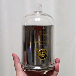 다니엘트루스 밤쉘 캔들 11온즈