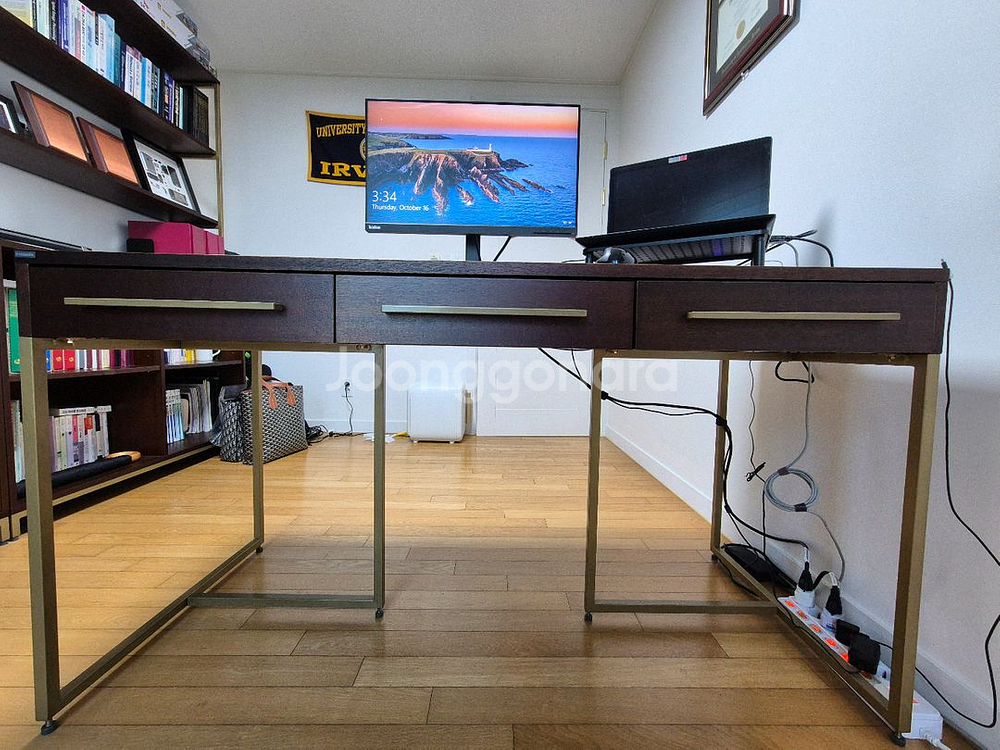 까사미아 서재가구(책상+책장)--1