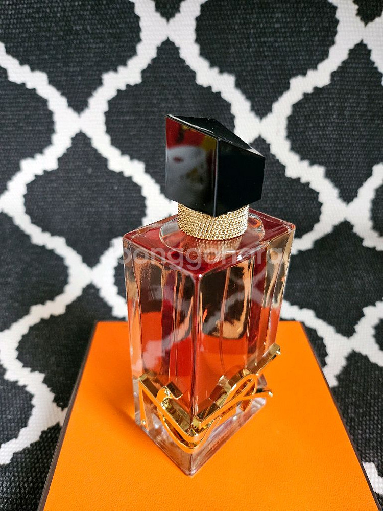 입생로랑 리브르 오드 뚜왈렛 향수 90ml--2