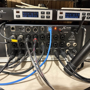 Behringer xr18 / 베린거 xr18