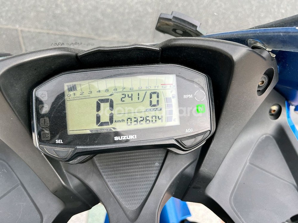 스즈키 Gsx-r125 (ABS)--8