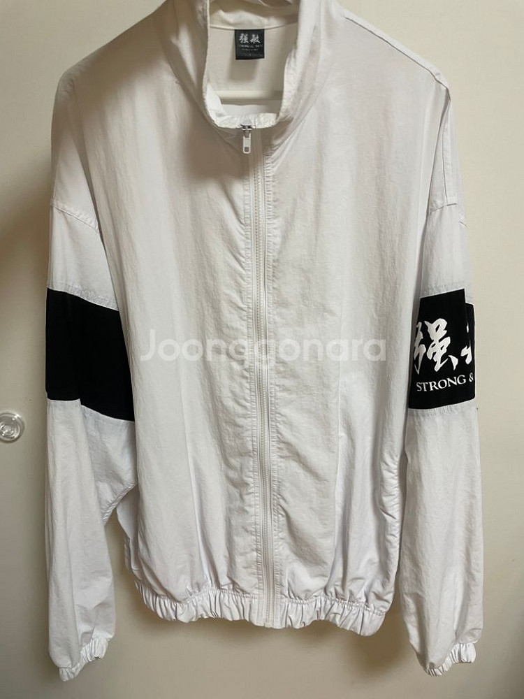 김강민 bfob 바람막이 L사이즈--0