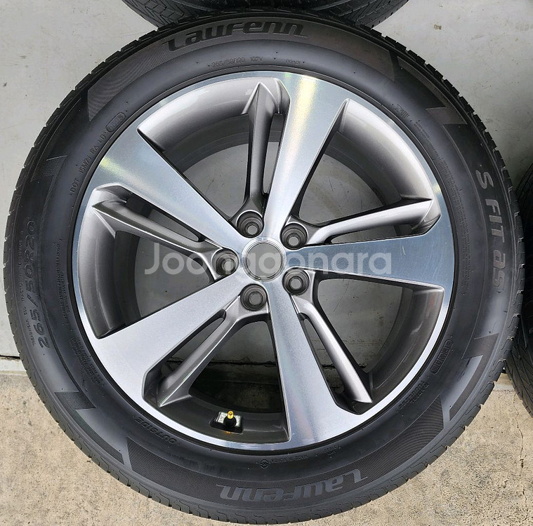 제네시스 GV80 20인치 휠타이어, 265 50 20--3