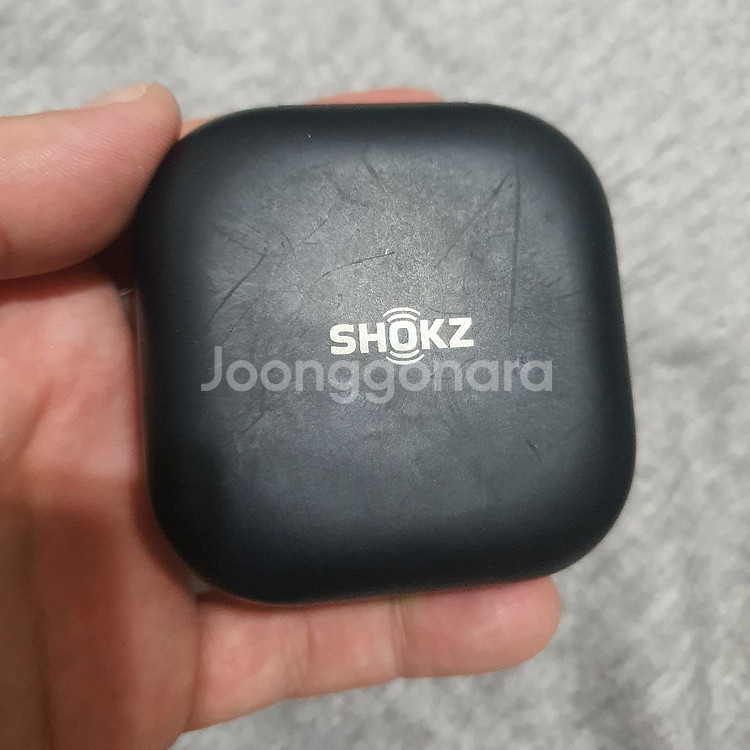 애프터샥 Shokz T910 블랙 충전 케이스 본체--1