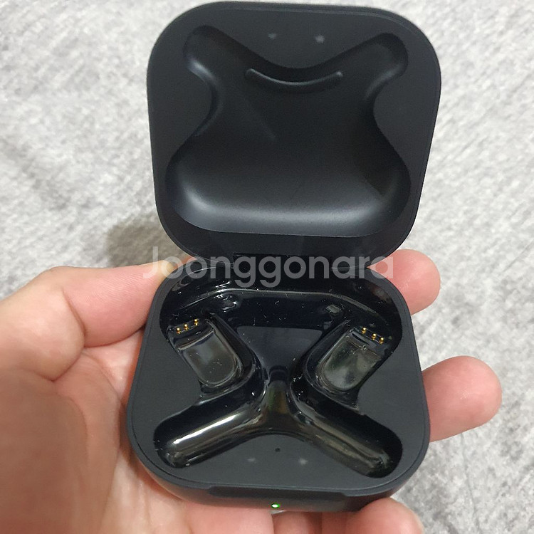 애프터샥 Shokz T910 블랙 충전 케이스 본체--4