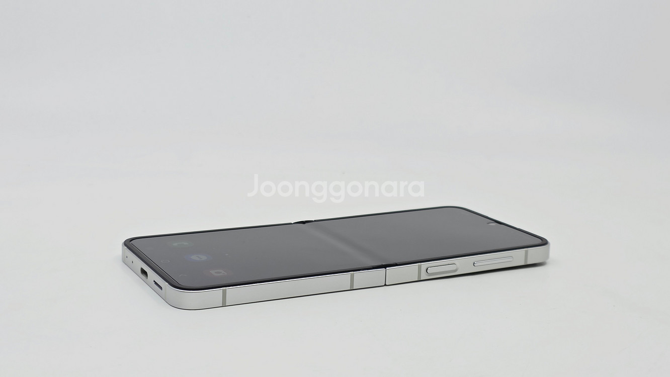 삼성전자 갤럭시 Z 플립6 5G 256GB [화이트]--3
