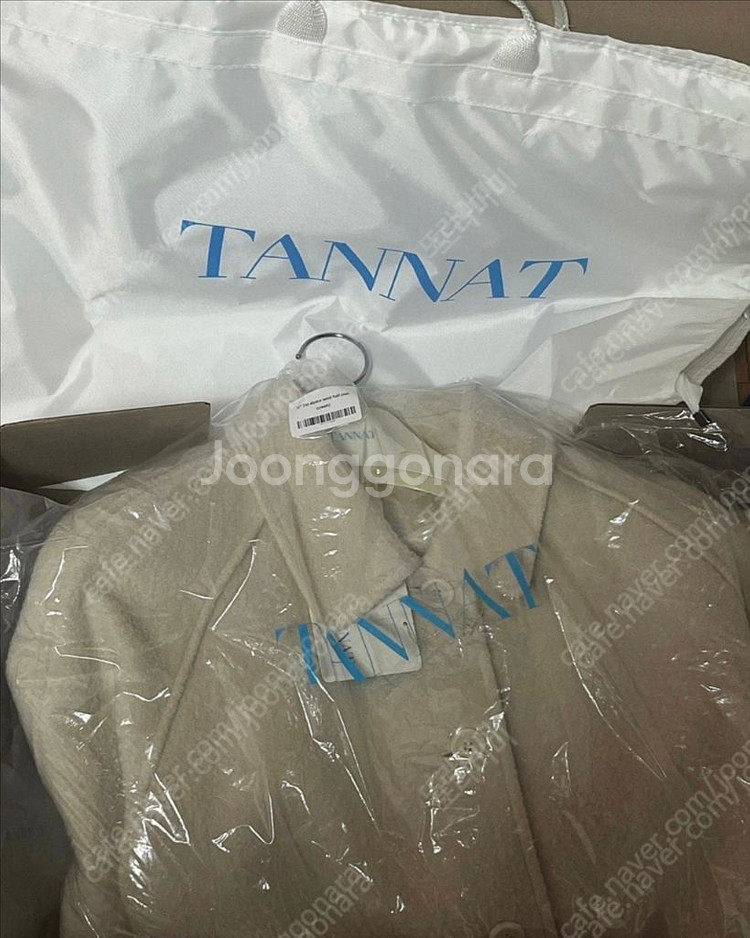 [새상품]타낫 에토 알파카 하프코트(아이보리)--3