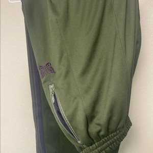 니들스 hd 트랙 팬츠