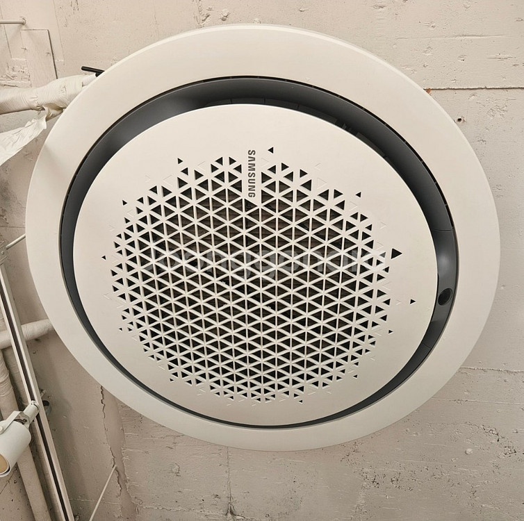 40평형 삼성 원형 천정형 냉난방 시스템에어컨 팔아요--0