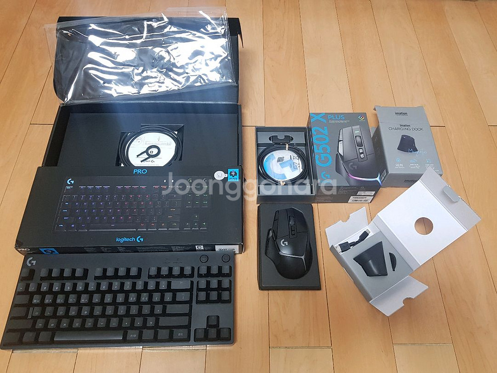 로지텍 G502 X PLUS +키보드+충전독 세트 판매--0