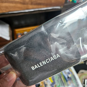 발렌시아가 카드지갑