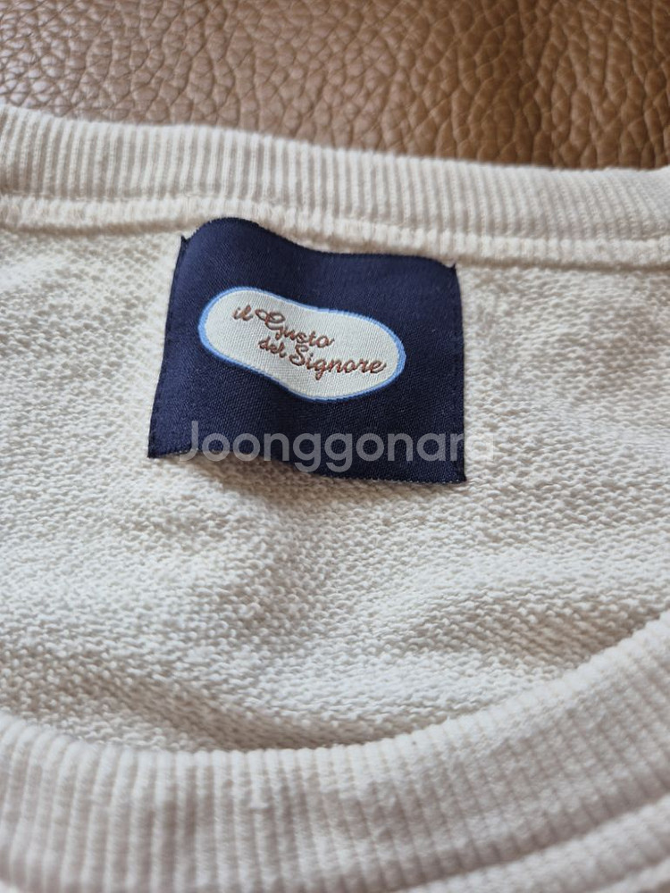 태너리 일구스또델시뇨레 스웻 맨투맨 2컬러--4