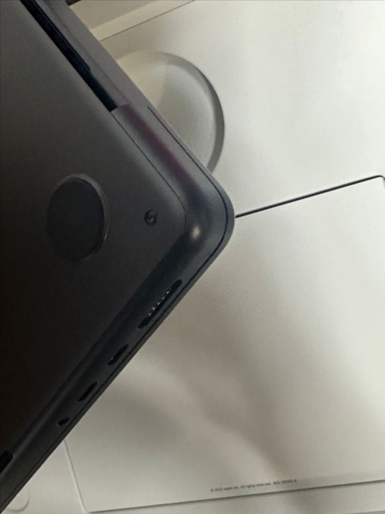 m4 맥북 프로 14인치 램48 1테라 이미지