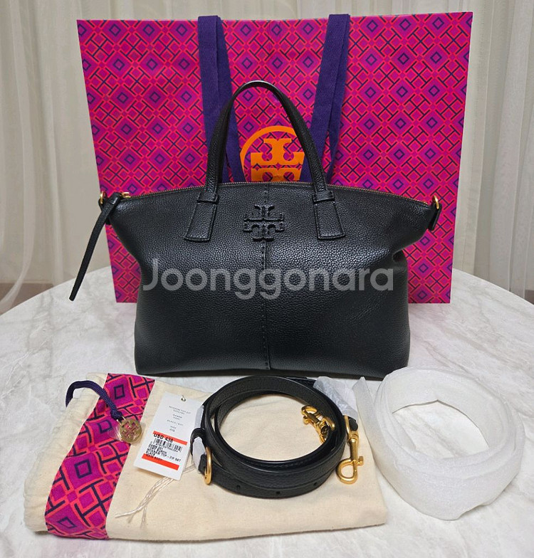 정품 토리버치 가죽 토트백 팝니다.--0