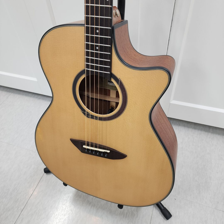 고퍼우드 GA바디 Guitar G130C--3