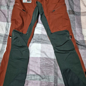 룬닥스 마케 남성 등산 바지. 50사이즈. 새상품